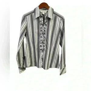 Casual Corner Stretch Ruffled Button Up Longsleeve Shirt size M.